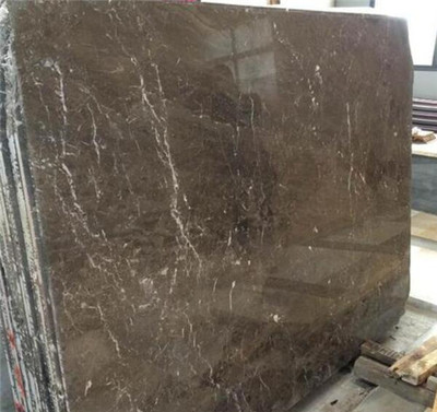 石灰石 一種經(jīng)典而多面的天然石材